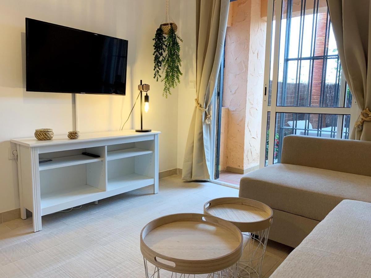 Marinas Sol - Tu Hogar Con Jardin Privado! Apartment Vera Luaran gambar